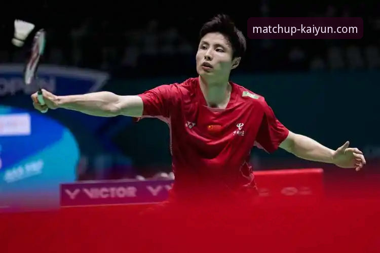 国羽男单八年等待终结，石宇奇亚锦赛强势登顶最新战报